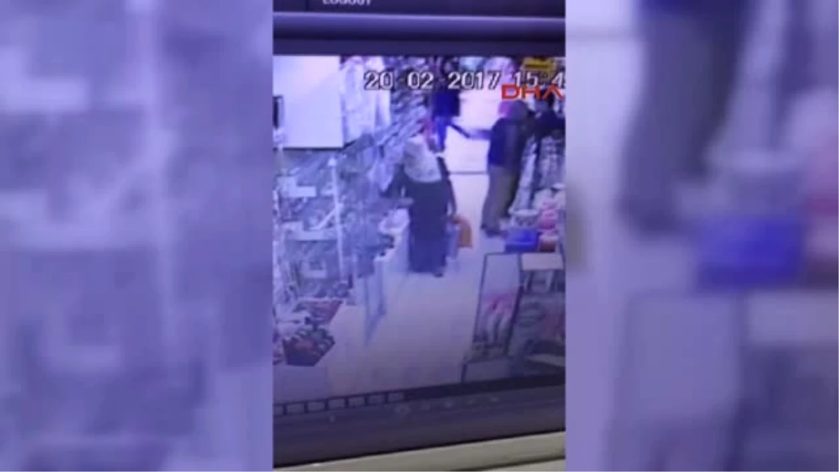 Adıyaman Yaşlı Kadının Hırsızlık Yapması Kamerada