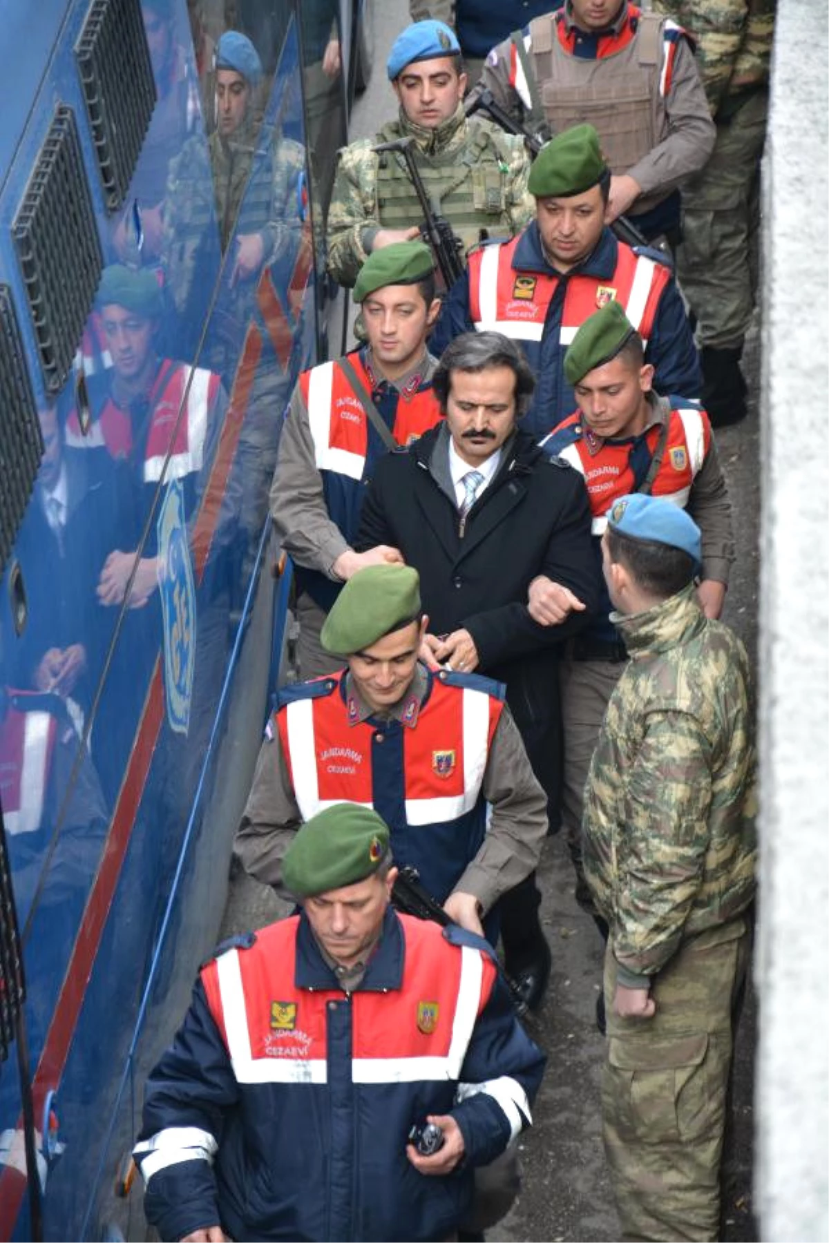 Akkuş: Adımı Sıkıyönetim Komutanı Yazanlardan Şikayetçiyim