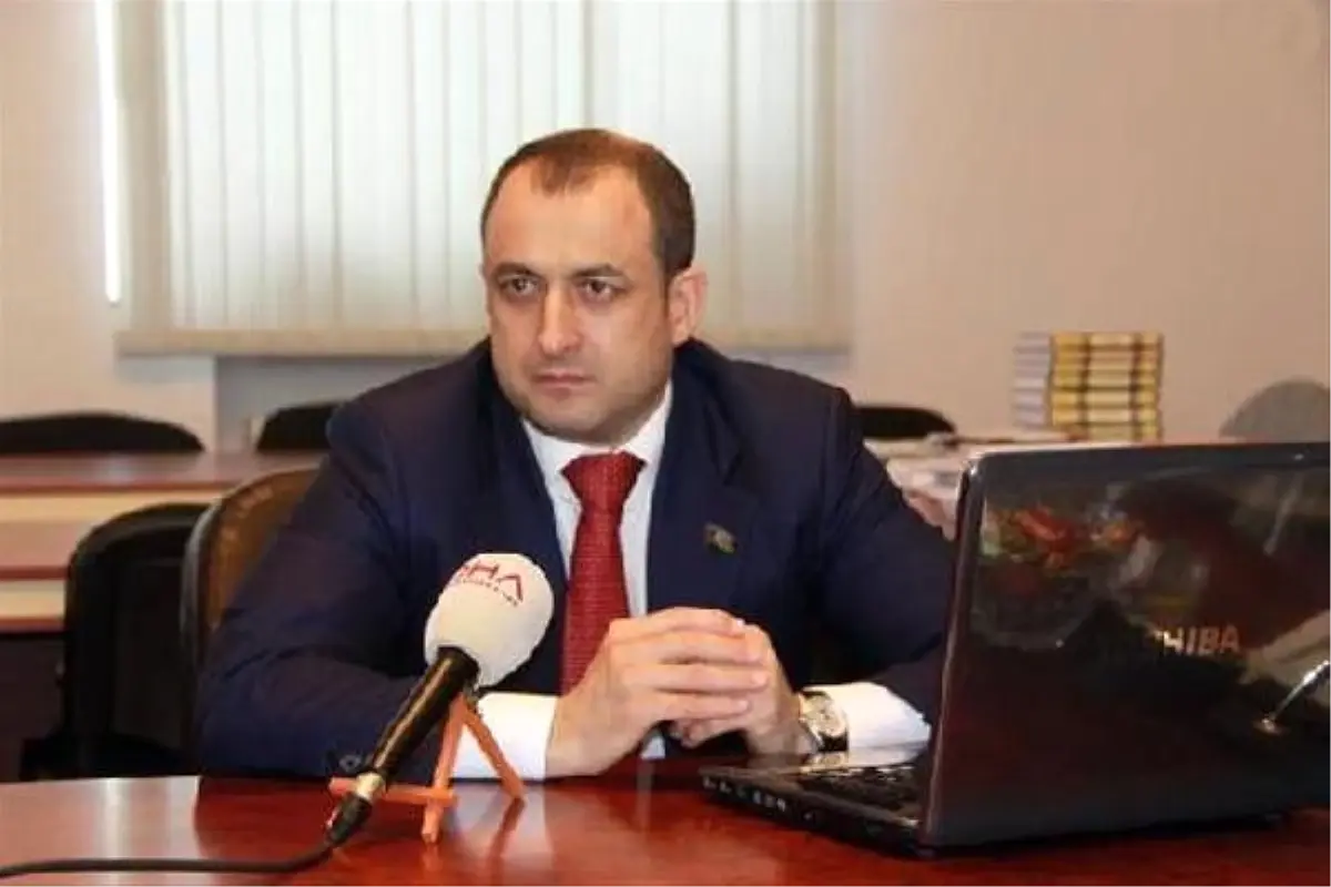 Azeri Milletvekilinden Fatih Portakal\'a Tepki