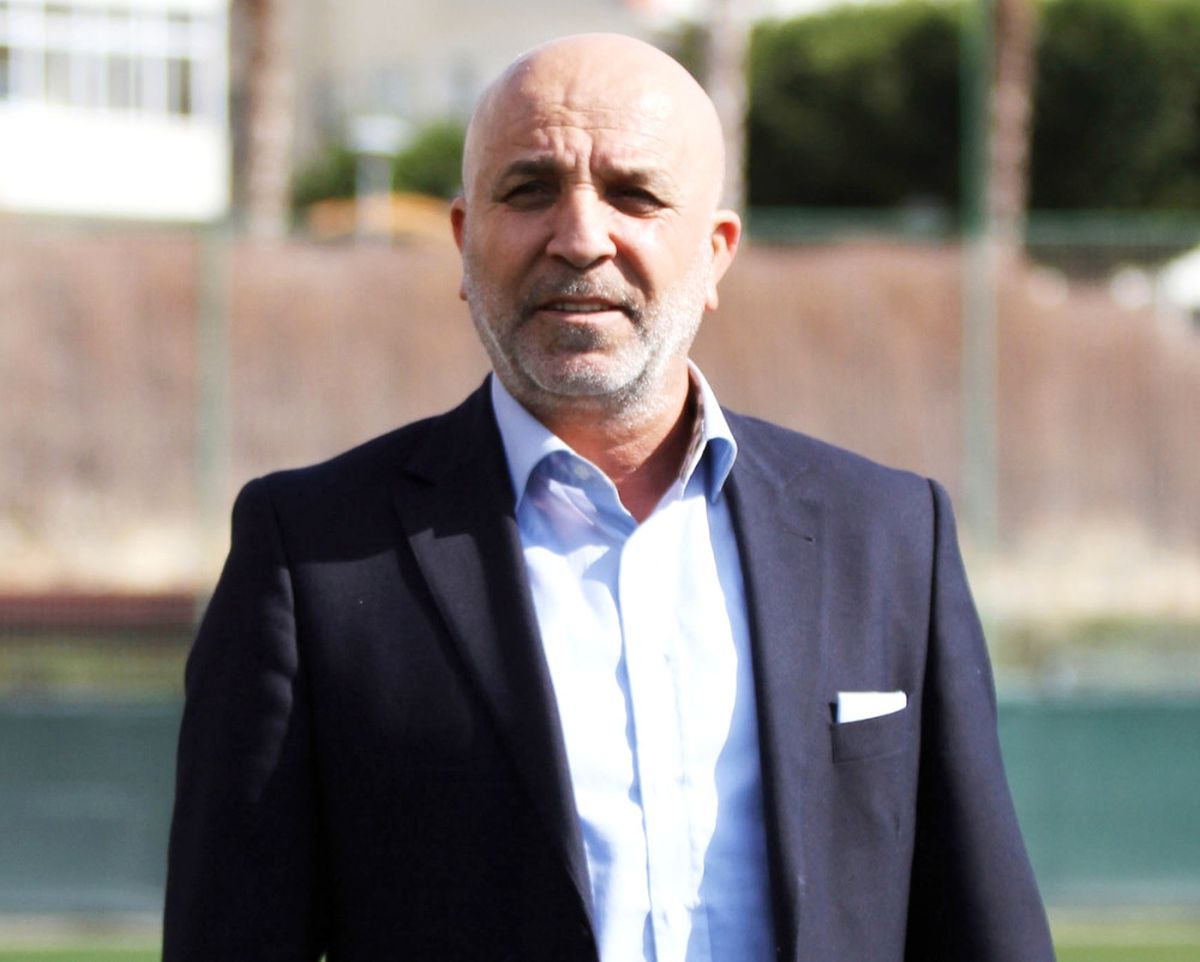 Başkan Seyirci Ilgisizliğinden Yakındı