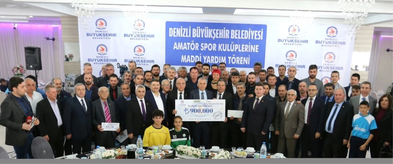Denizli Büyükşehir\'den 97 Amatör Spor Kulübüne 900 Bin TL Destek
