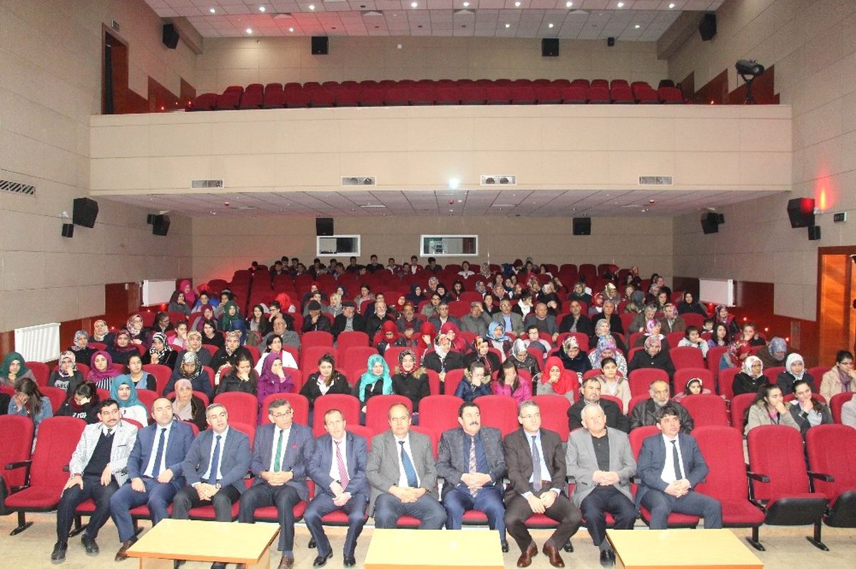 Develi\'de \'A\'dan Z\'ye Kalp Sağlığı\' Anlatıldı