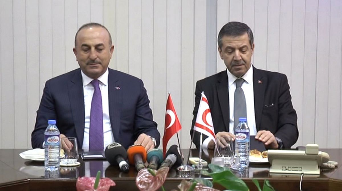 Dışişleri Bakanı Çavuşoğlu KKTC\'de