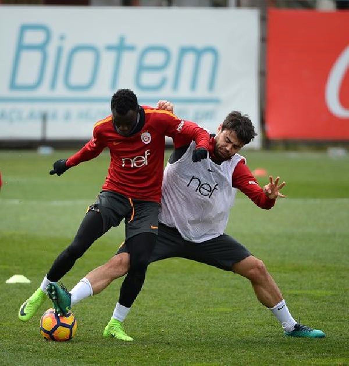 Galatasaray\'da Derbi Hazırlıkları Sürüyor