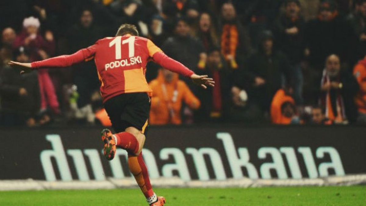 Galatasaray Pfdk\'ya Sevk Edildi