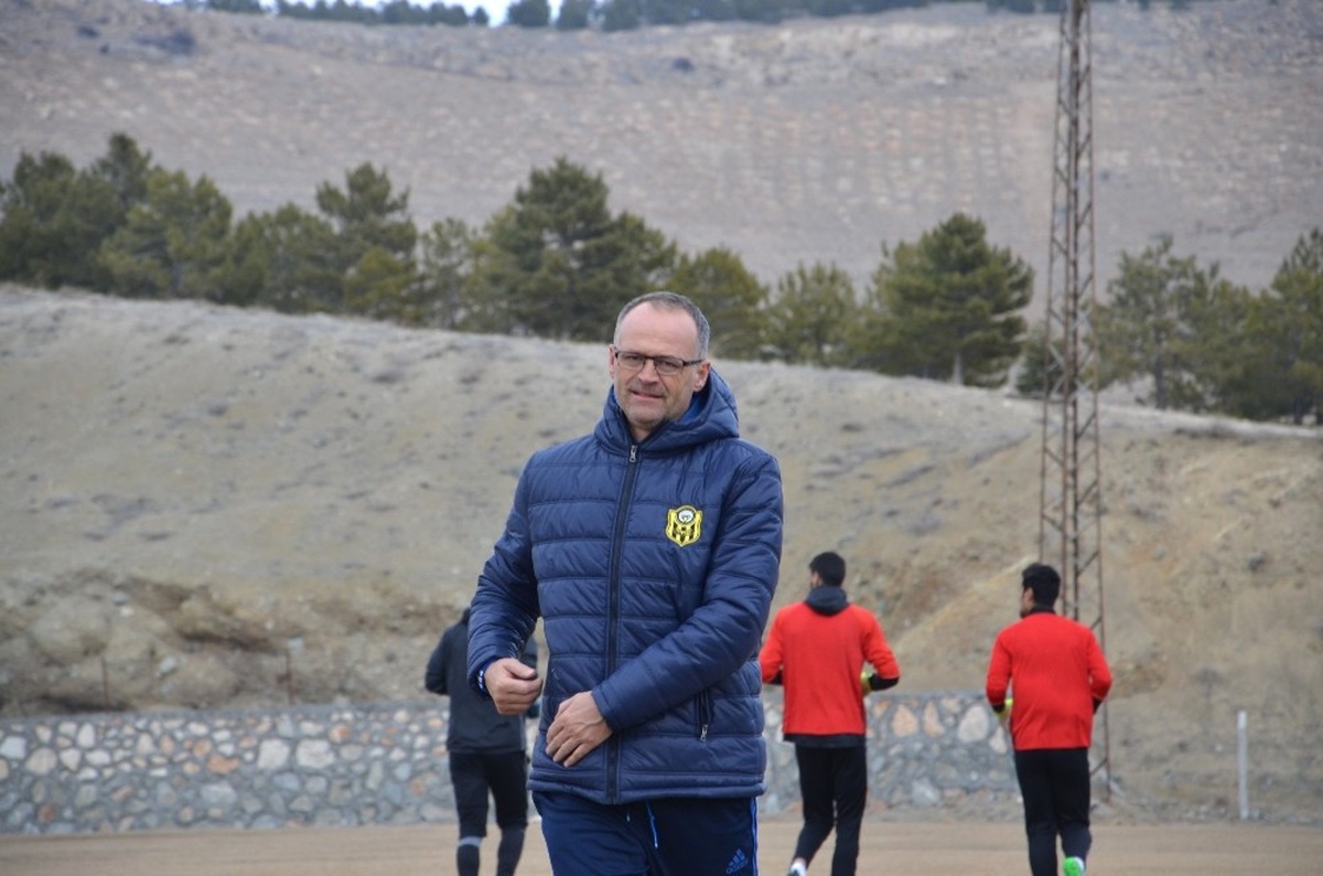 İrfan Buz: "Burada En Önemlisi Takım Olmak"