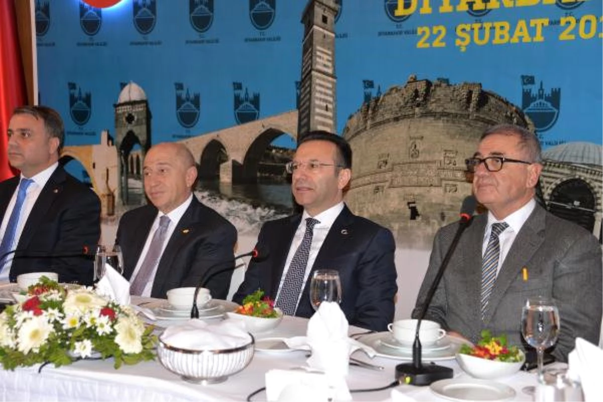 İş Adamları Diyarbakır\'a Yatırım İçin Bir Araya Geldi