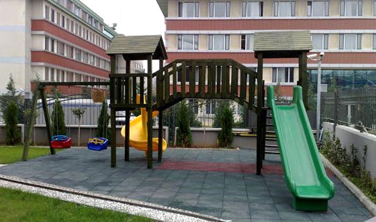 Karabük\'te Çocuk Parklarının Yenilenmesi