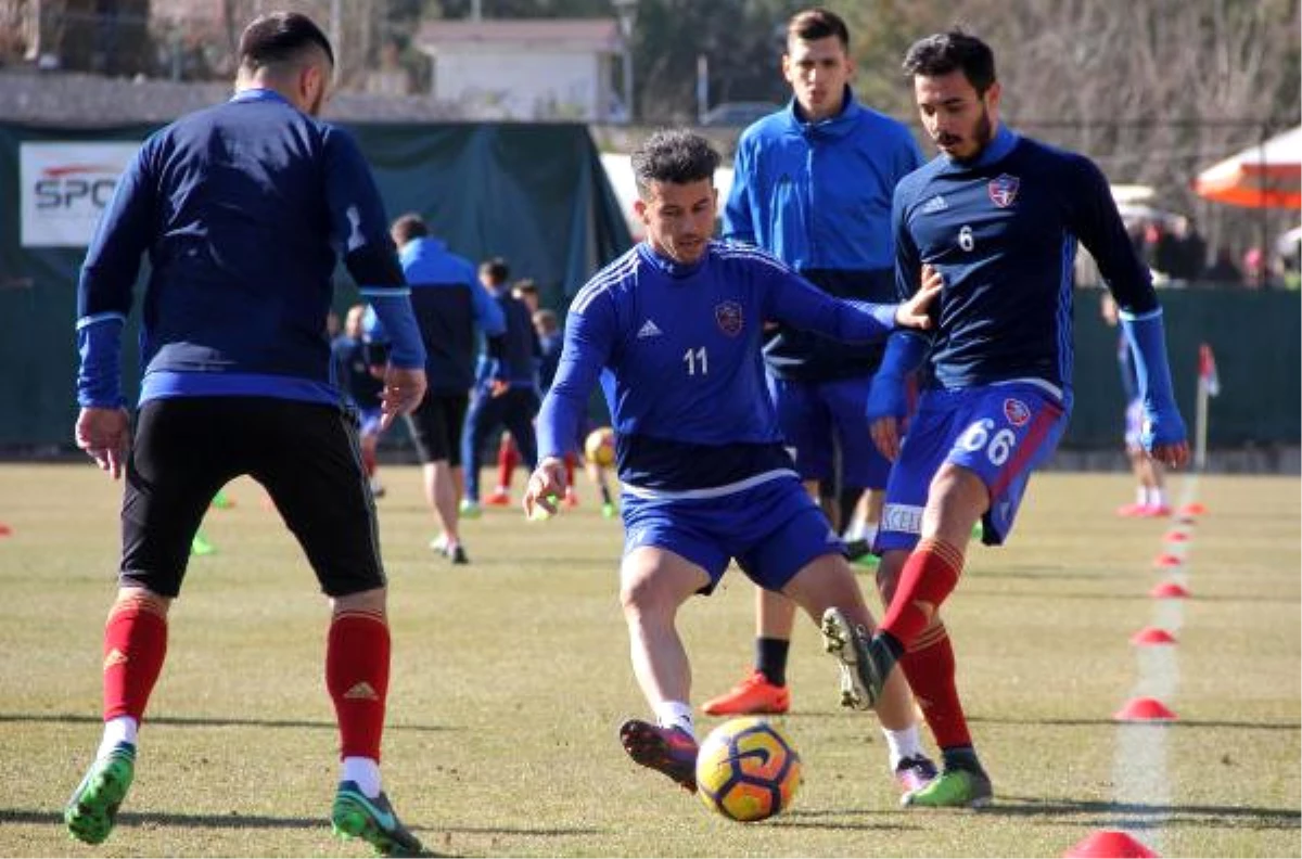 Kardemir Karabükspor, Barisic ile İlk Antrenmana Çıktı