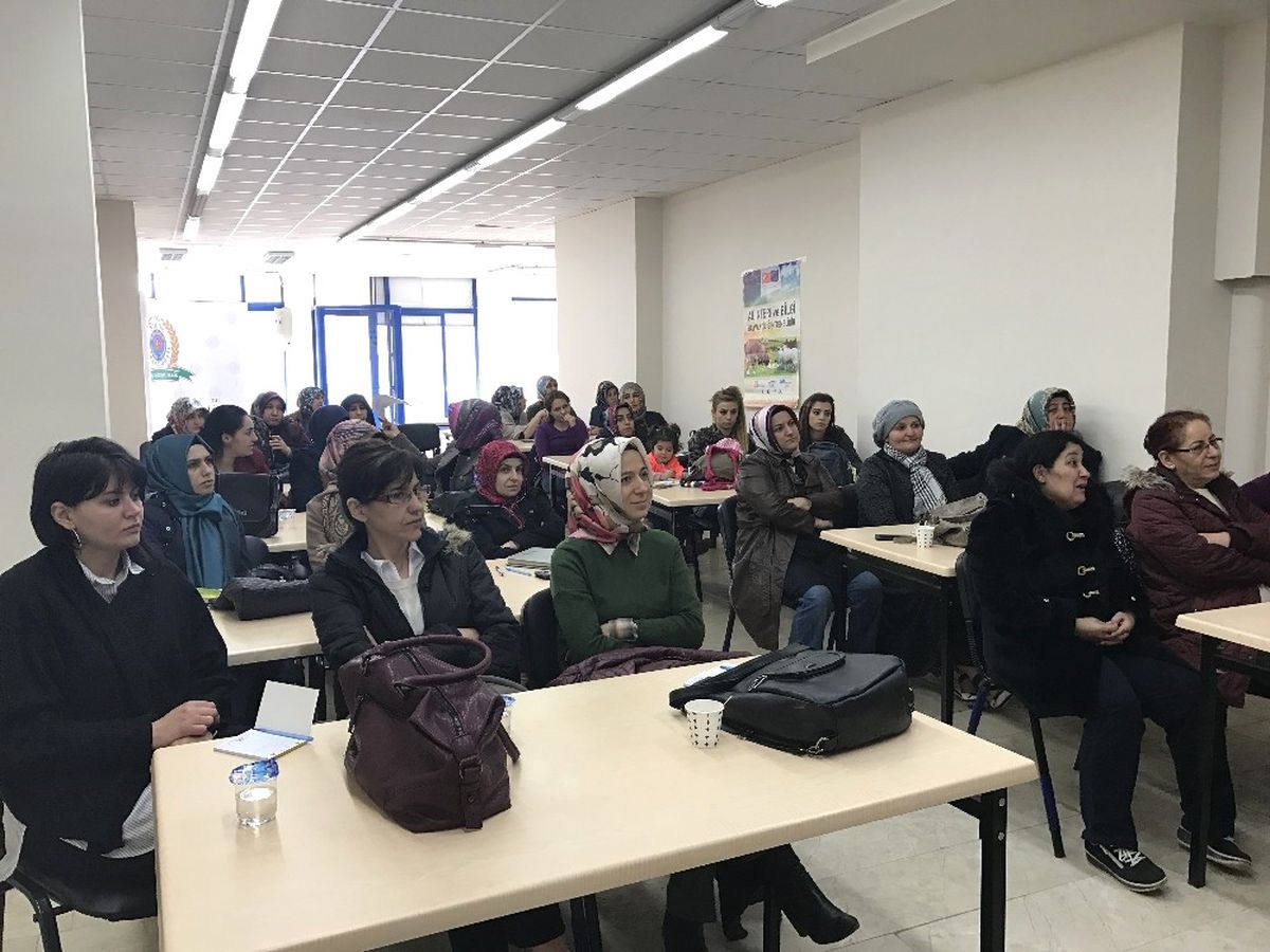 Kırsalda Yaşayan Kadın Girişimciler İçin Kurs Açıldı
