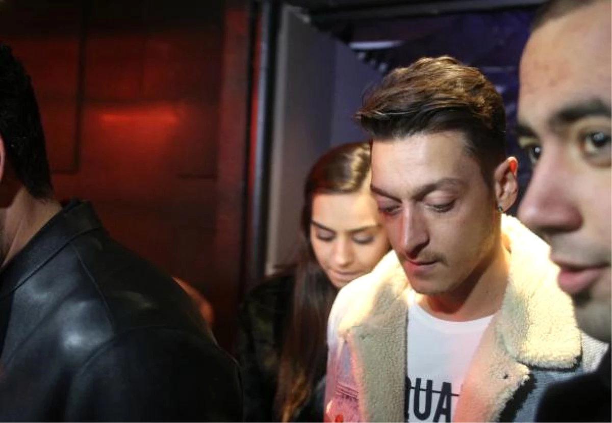 Mesut Özil İstanbul\'da