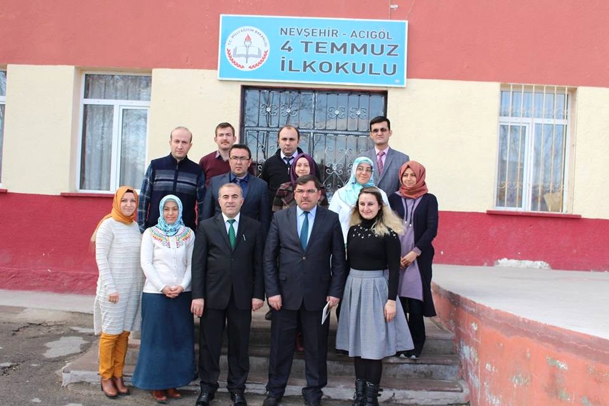 Milli Eğitim Müdürü Demir, Acıgöl\'de Okulları Ziyaret Etti