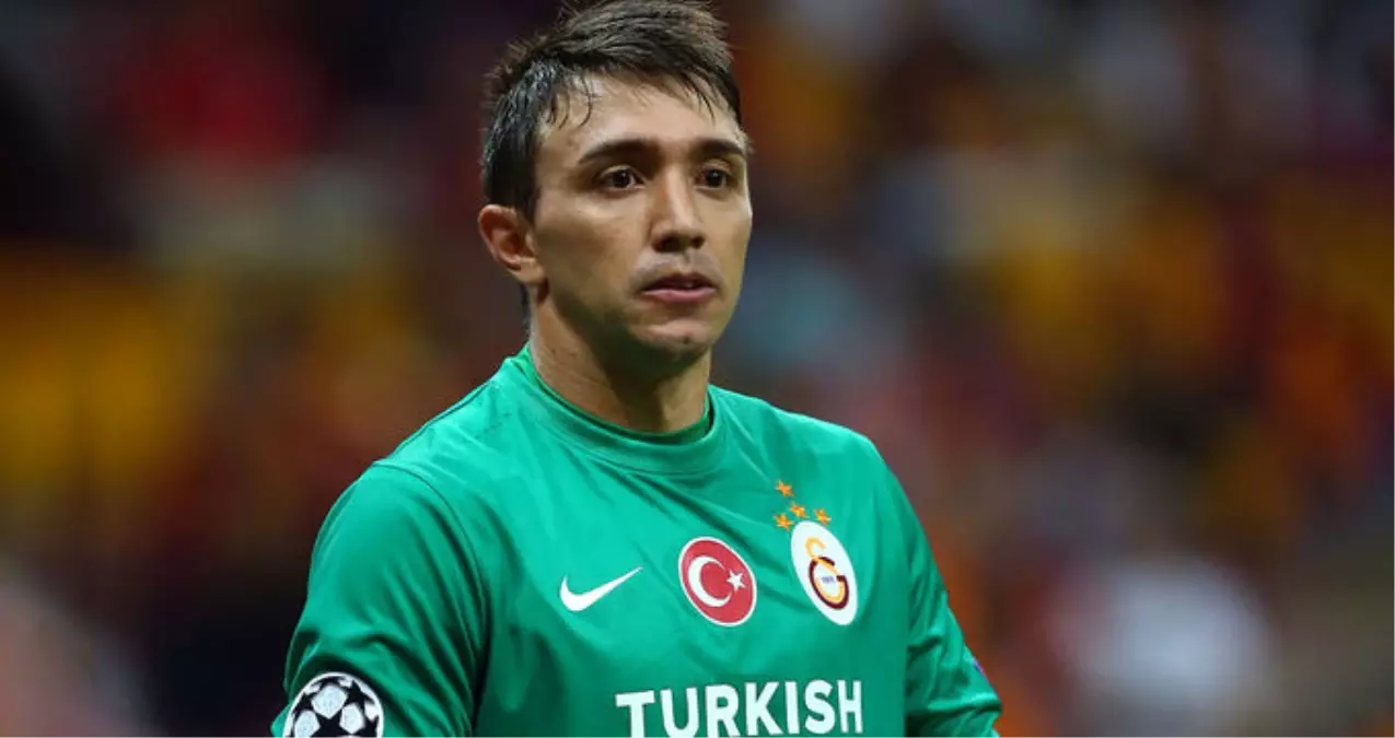 Muslera, Simovic\'in Rekorunu Egale Etmeye Hazır