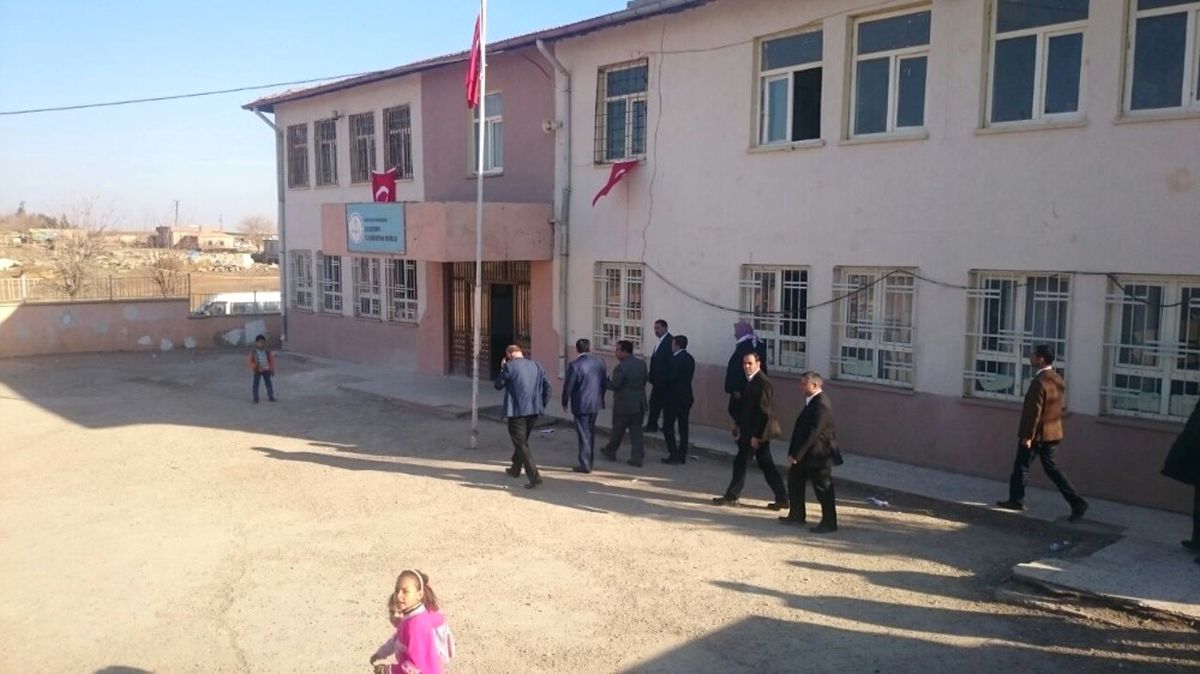 Şanlıurfa İl Milli Eğitim Müdürü Turan\'dan Taziye Ziyareti