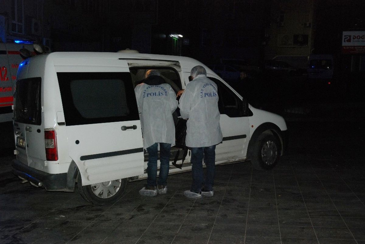 Kolunu Makinaya Kaptıran Suriyeli Tekstil İşçisi, Feci Şekilde Can Verdi