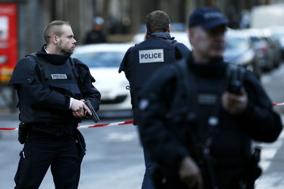 Terör Paris Turizmini Vurdu