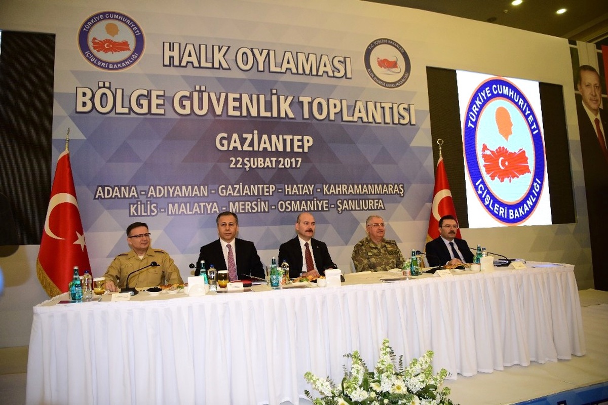 Vali Toprak, Halkoylaması Bölge Güvenlik Toplantısı\'na Katıldı