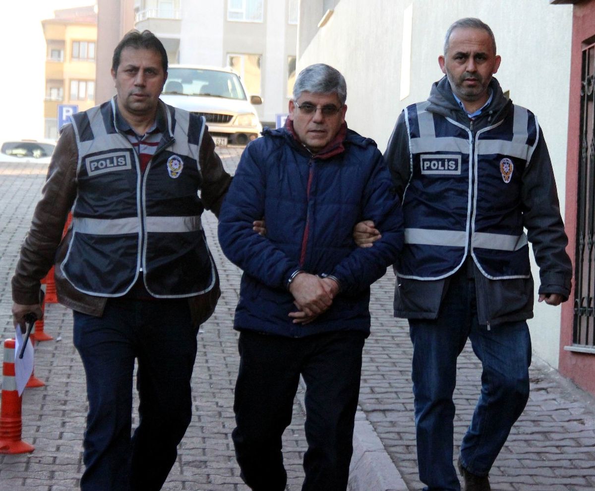 21 Polis Hakkında Fetö\'den Yakalama Kararı