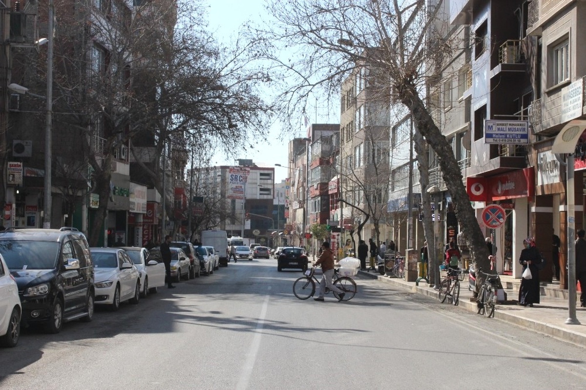 Adıyaman\'da İş Yerlerine Güvenlik Kamerası Takılması Zorunluluğu Getirildi
