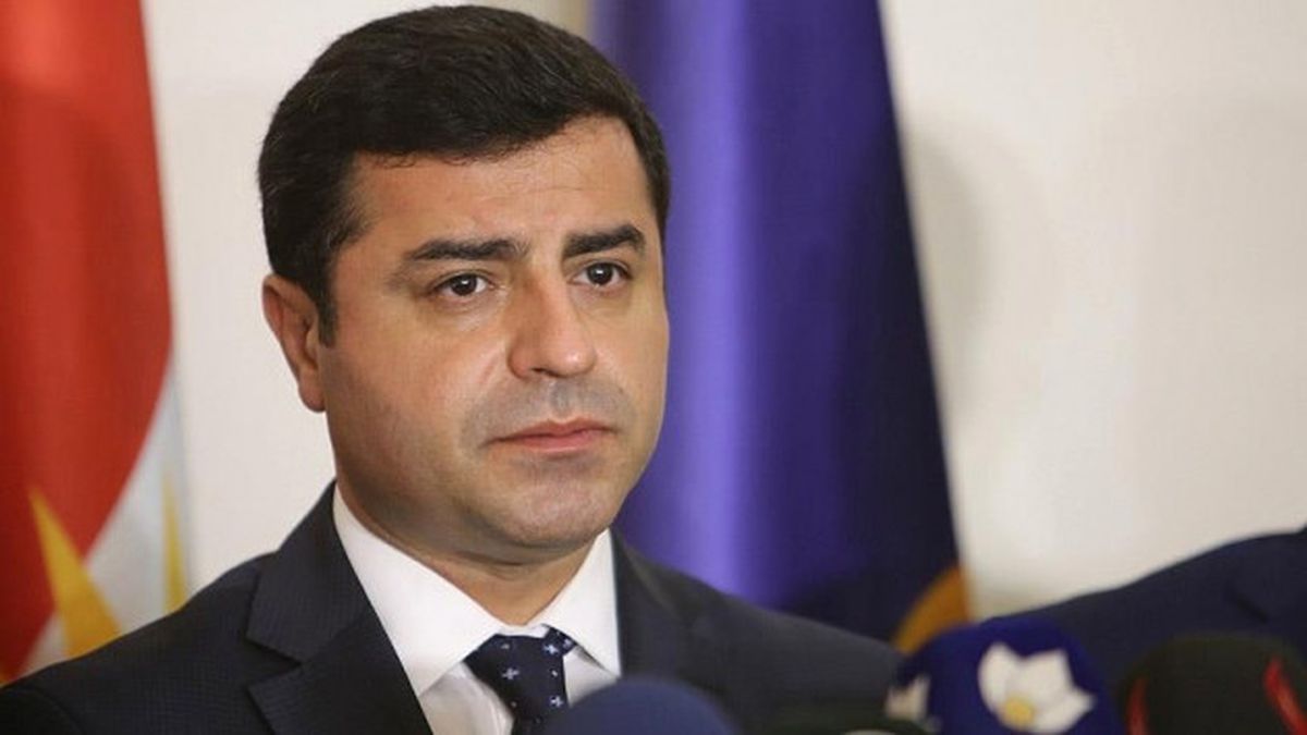 Avrupa Sosyalist Partisi (Pes) Başkanı Sergei Stanichew, Demirtaş\'ın Duruşmasını İzledi