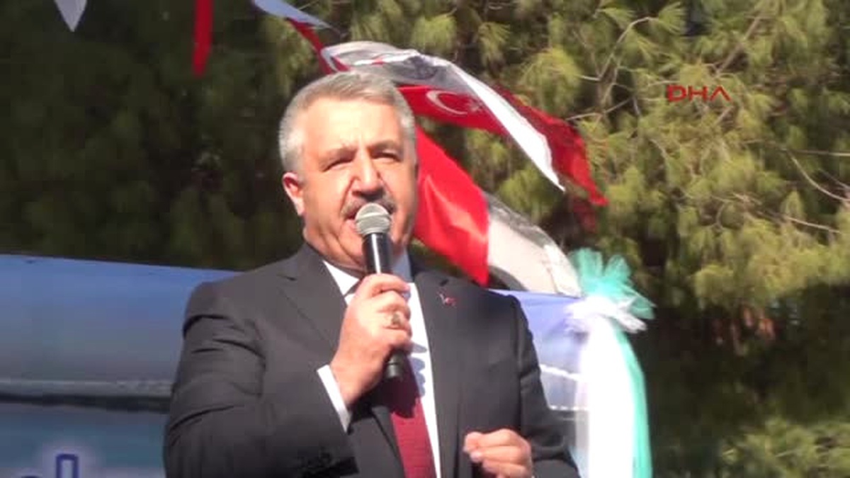 Bakan Arslan, 1915 Çanakkale Köprüsünün Önemini Anlattı (2)