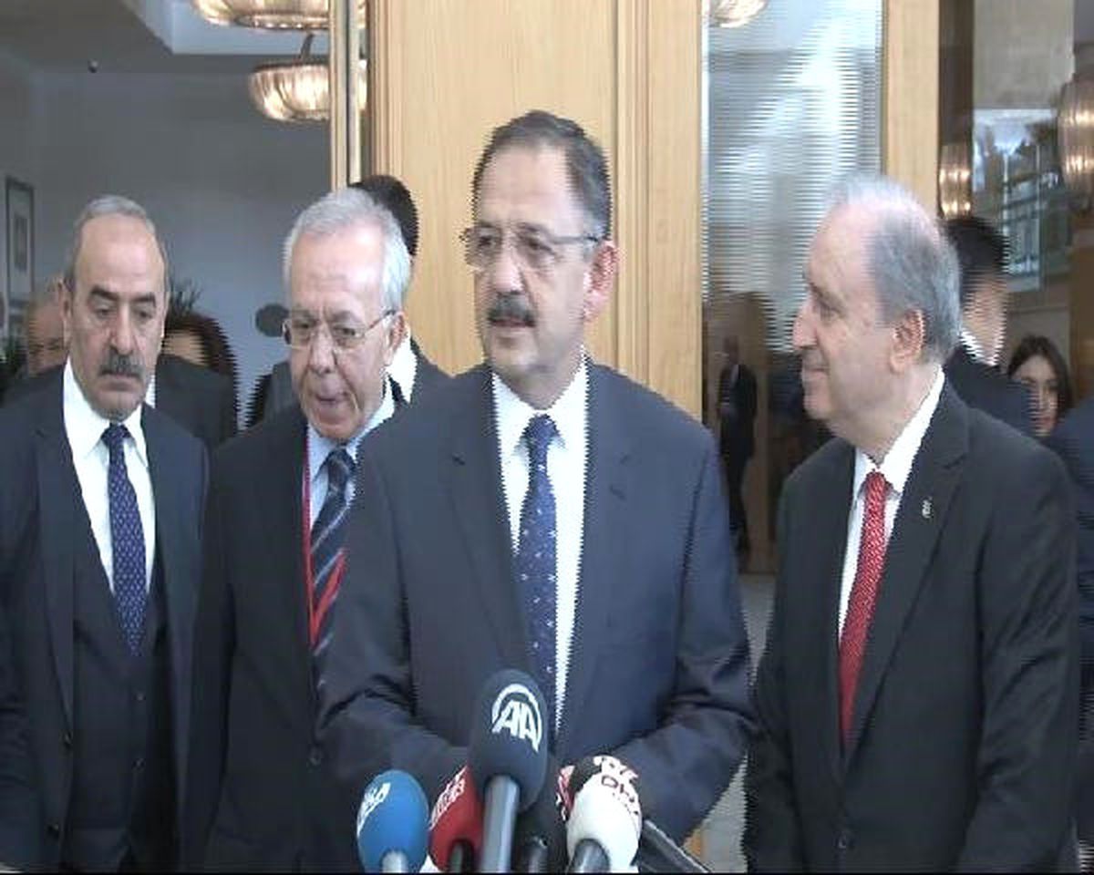 Bakan Özhaseki\'den "Deprem" Çağrısı