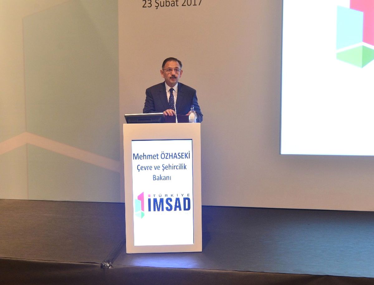 Bakan Özhaseki: "Depremle İlgili Tedbirleri Almazsak Bizi Zor Günler Bekliyor"