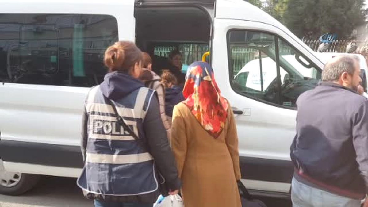 Bylock\'cu Öğretmenler Adliyeye Sevk Edildi (2)