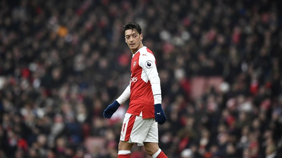 Çin\'de Mesut Özil Sevgisi