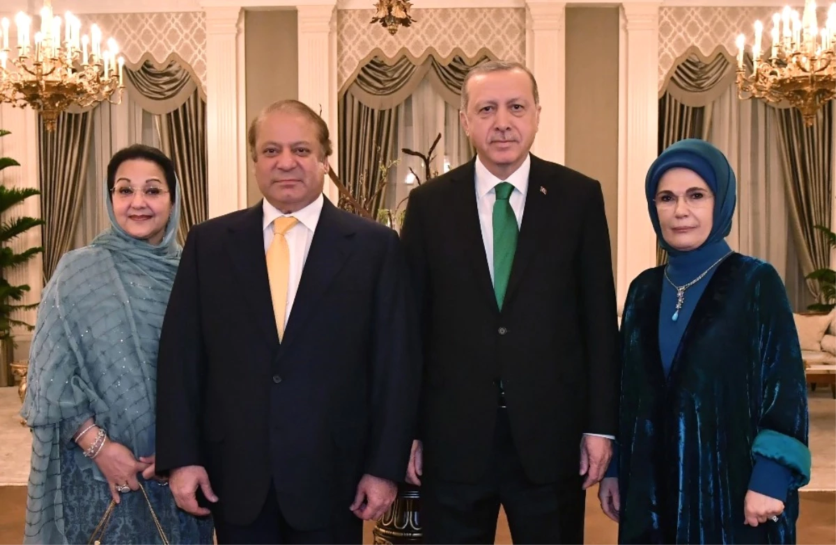 Cumhurbaşkanı Erdoğan ile Pakistan Başbakanı Şerif Akşam Yemeğinde Bir Araya Geldi