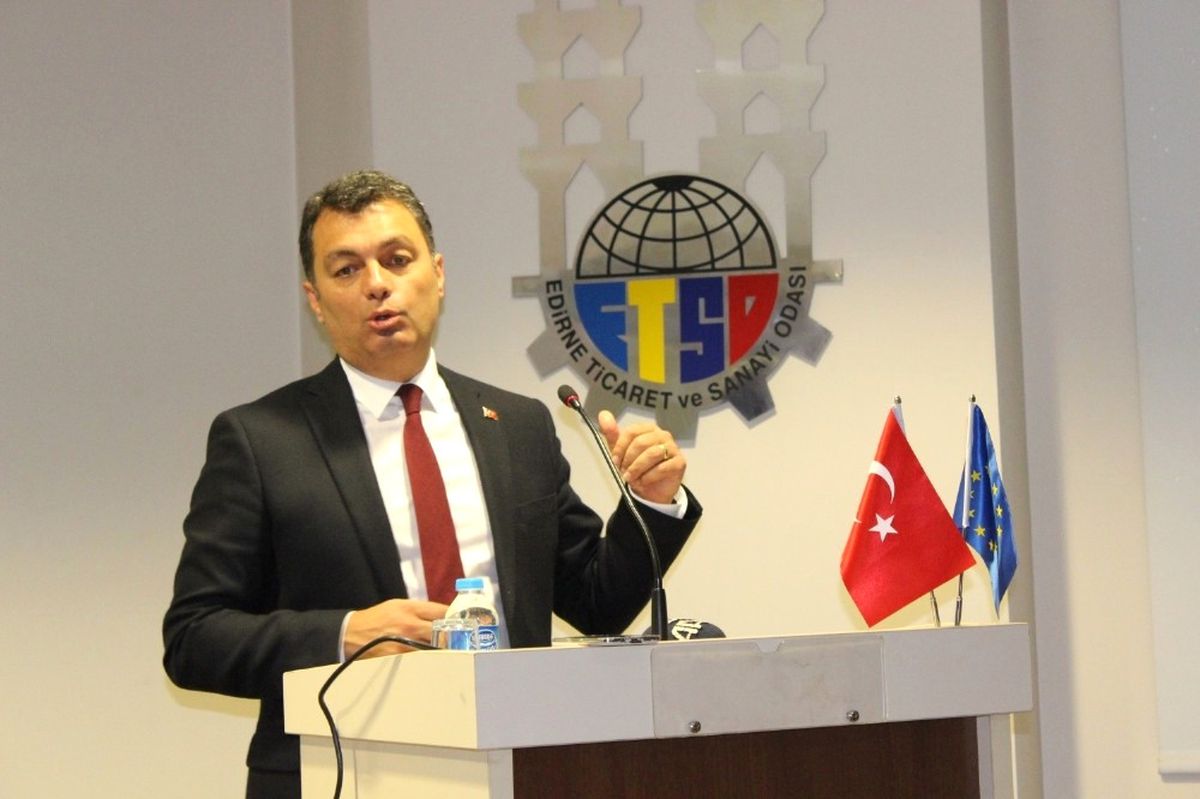 Edirne\'de \'Kayıtlı İstihdamın Önemi ve İşverenlere Yönelik Teşvikler\' Konferansı Düzenlendi