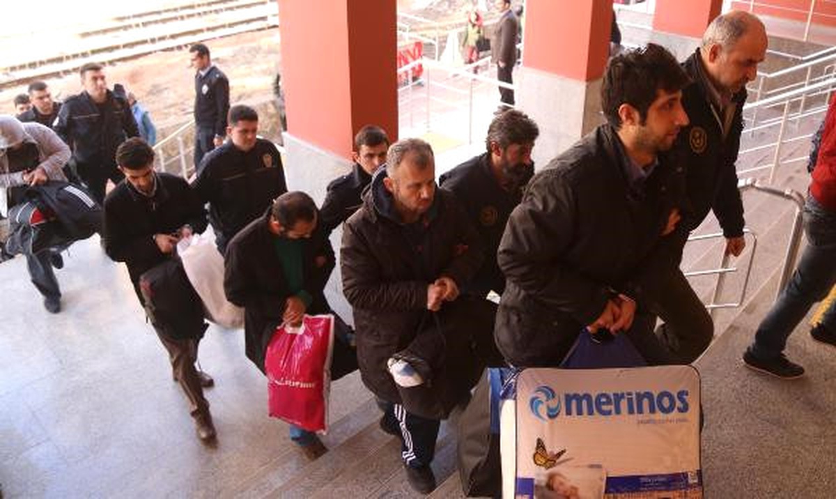 Fetö Şüphelisi Tübitak Mühendisleri Adliyeye Sevk Edildi
