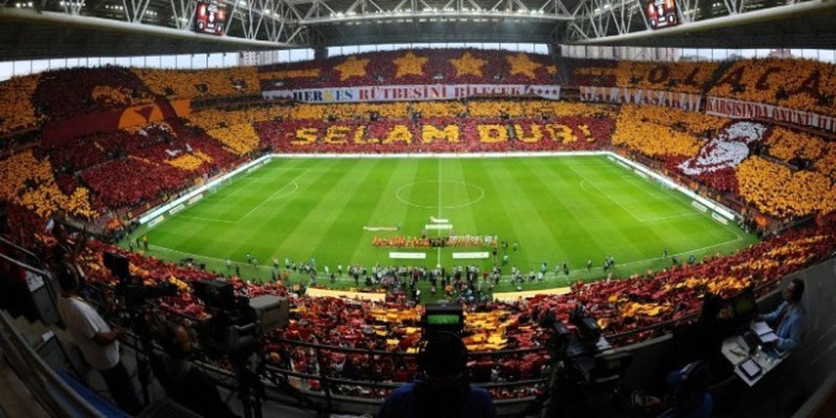 Galatasaray\'da 40 Bin Kişilik Hedef
