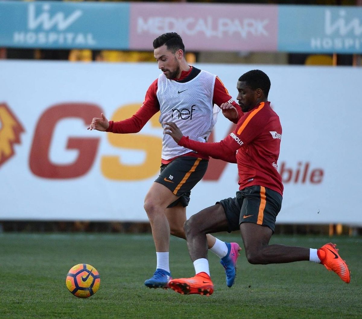 Galatasaray\'da Derbi Hazırlıkları Devam Ediyor