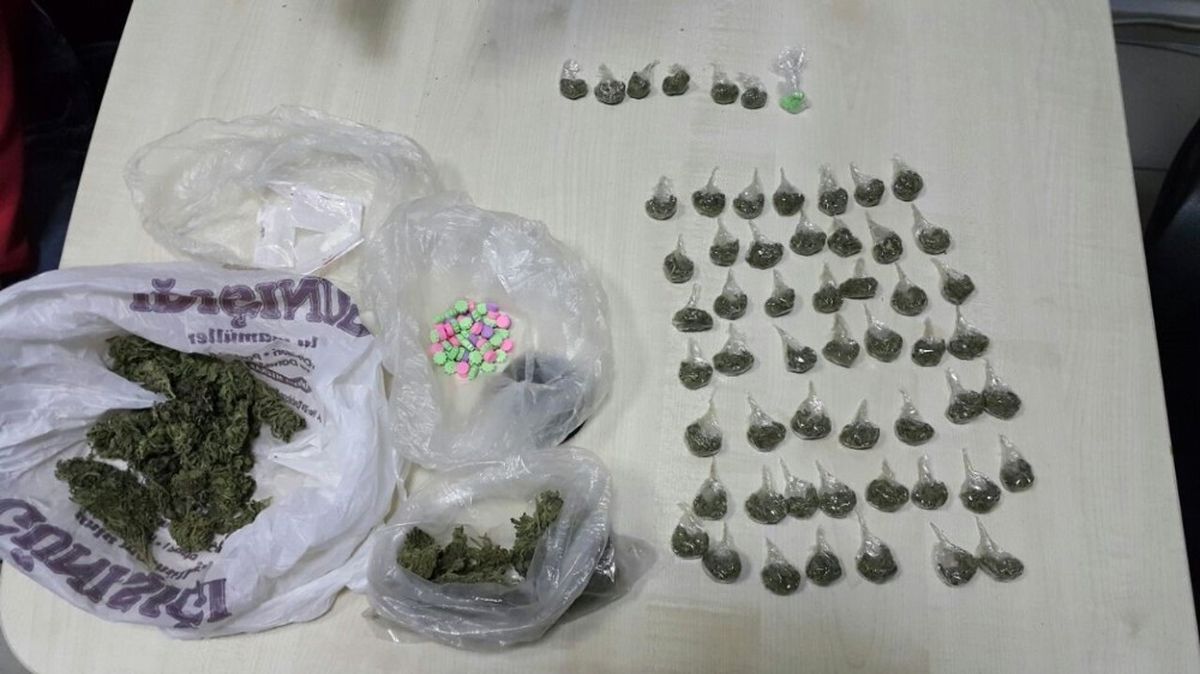 İzmir\'de Uyuşturucu Operasyonu: 7 Tutuklu