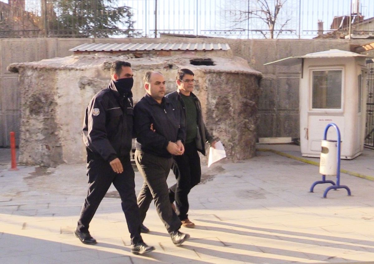 Konya Merkezli 31 İlde Fetö Operasyonu: 100 Gözaltı Kararı