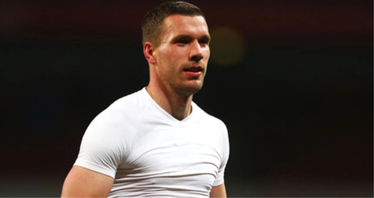 Lukas Podolski, 22 Mart\'ta Çıkacağı Özel Maçta Milli Takıma Veda Edecek