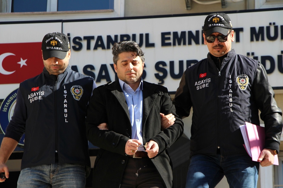 Müjdat Gezen Sanat Merkezine Saldıran Mehmet Ali A. Savcı Sorgusunun Ardından Tutuklama İstemiyle...