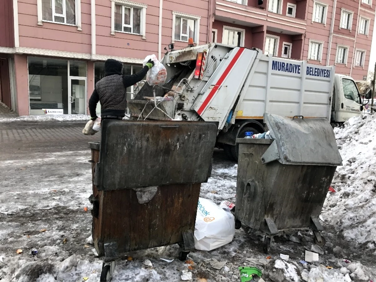 Muradiye Belediyesinden Çevre Temizliği