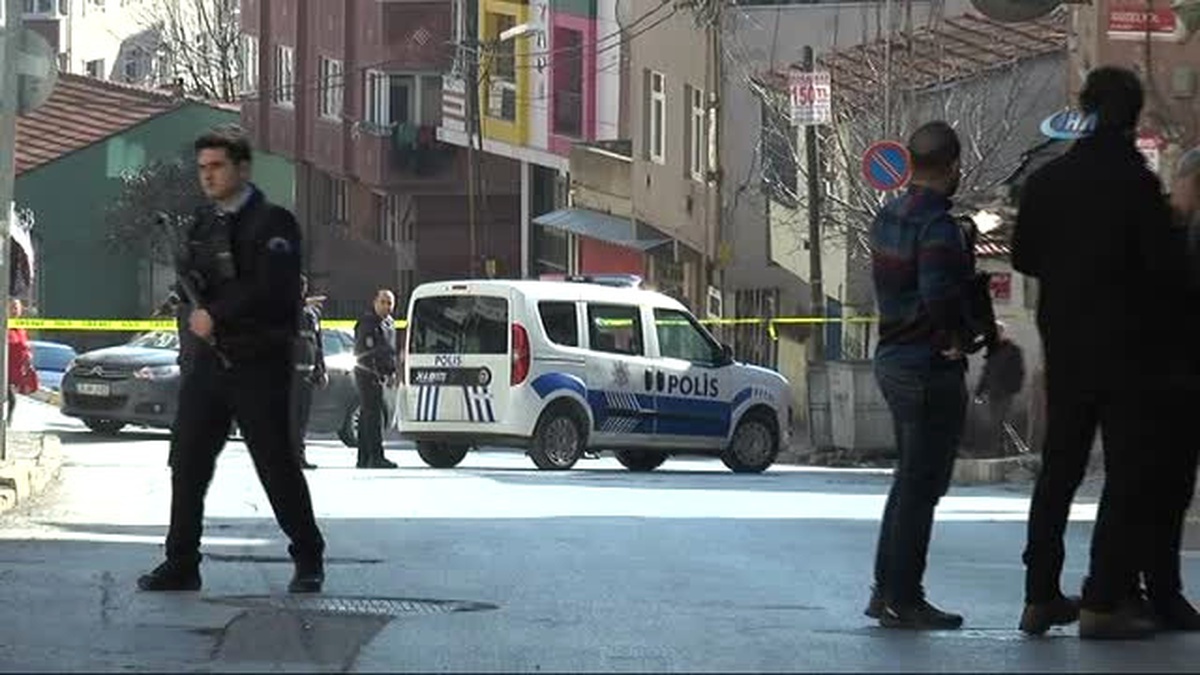 Kahvehaneye Saldıran Şehir Magandaları Kamerada