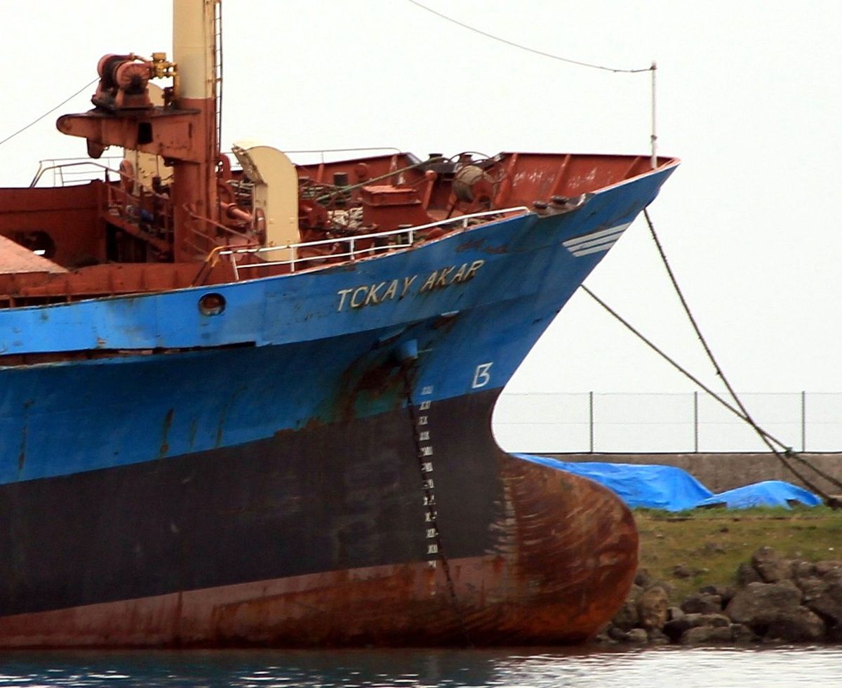 Samsun\'da Karaya Oturan Gemi İçin Yargıtay Kararı Bekleniyor