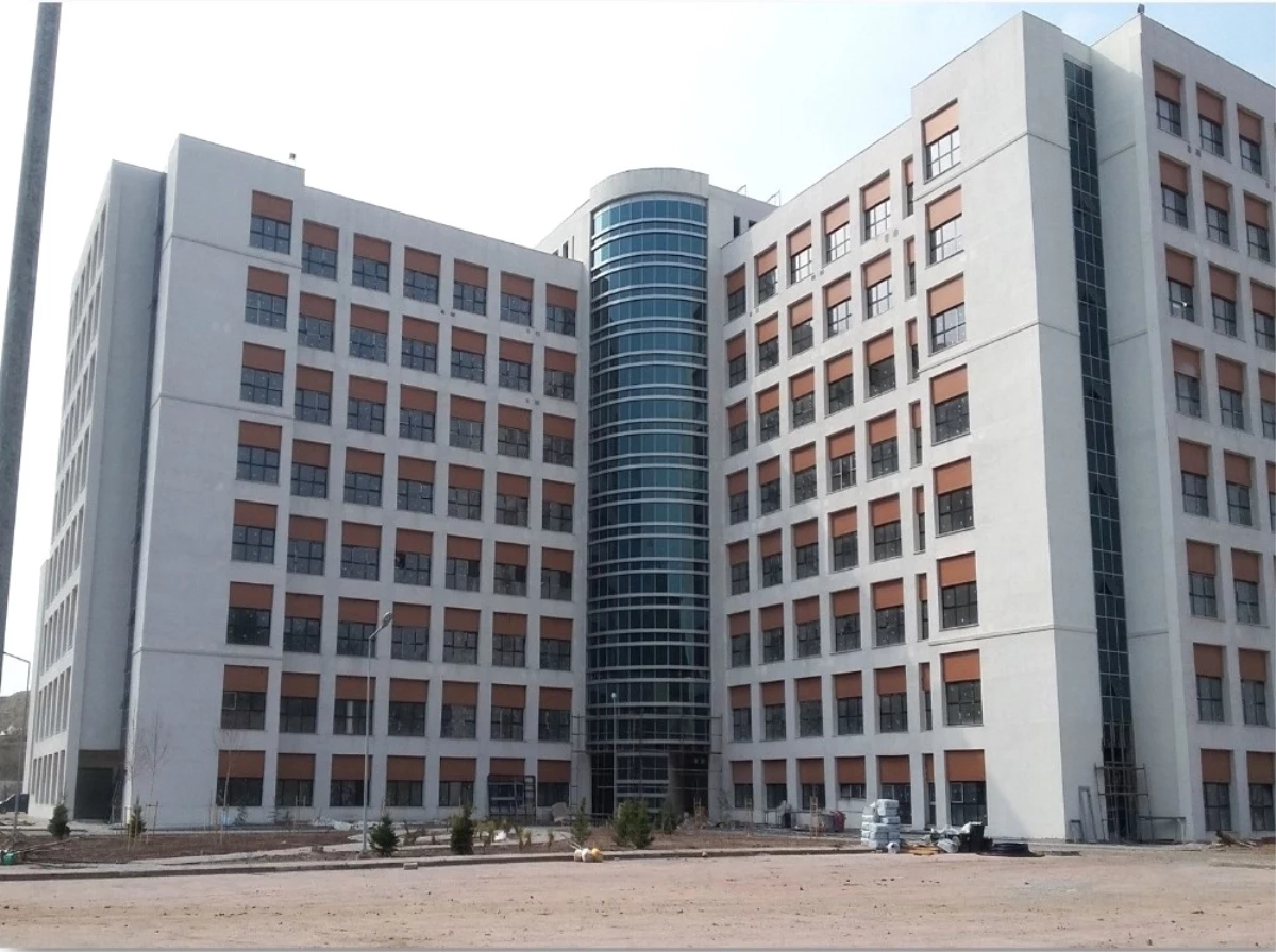Soma\'da Yeni Devlet Hastanesi Hizmete Başladı
