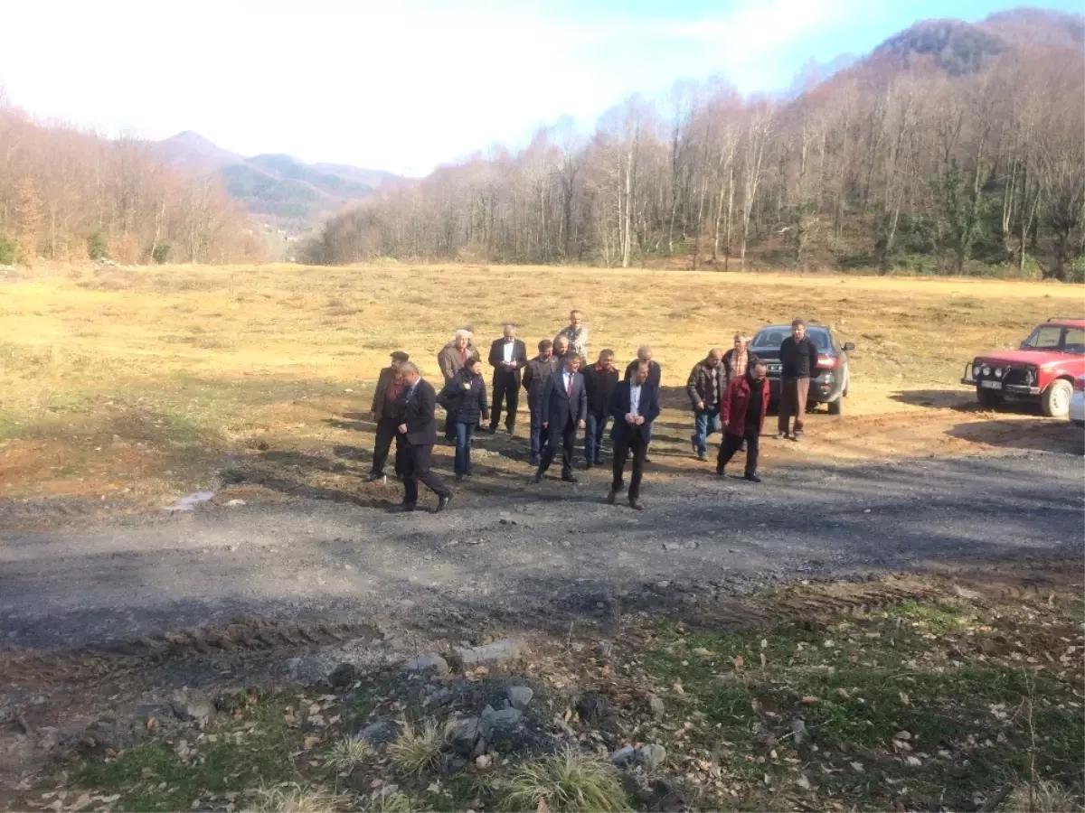 Uzun ve Karaveli, Hastane Yeri İçin Arazi Gezdi