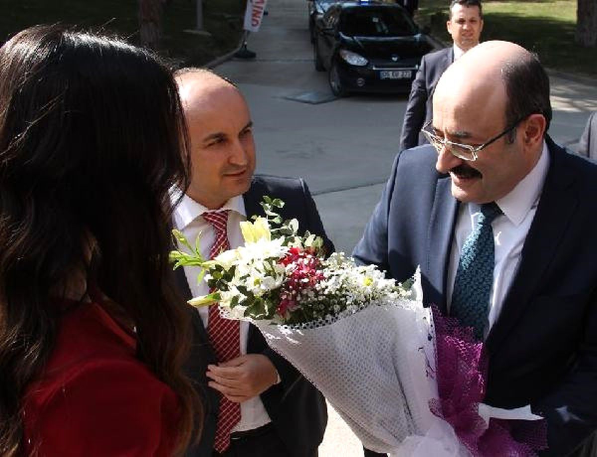 YÖK Başkanı Saraç: Türkiye\'miz 15 Temmuz\'da Bir Facianın Eşiğinden Döndü