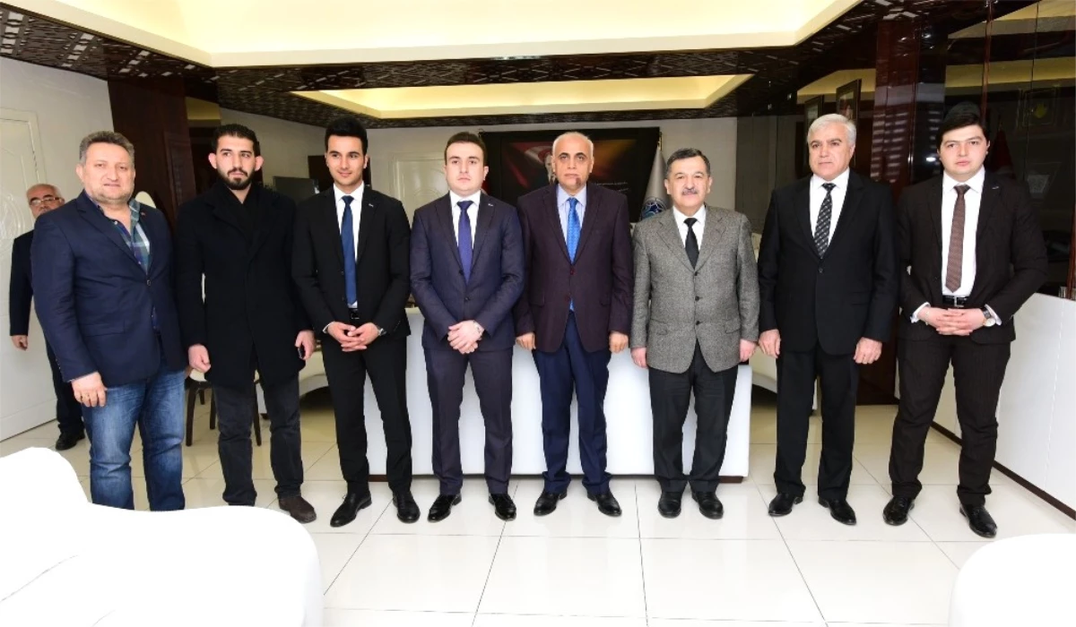 Azerbaycan Milletvekili Mirzezade, Battalgazi Belediyesini Ziyaret Etti