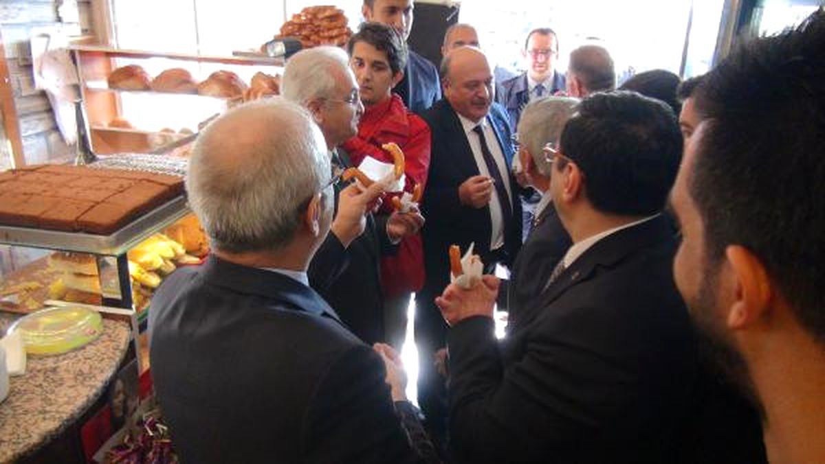 Bakan Elvan: Nereye Gitsek Cazibe Merkezleri Programı Konuşuluyor (2)