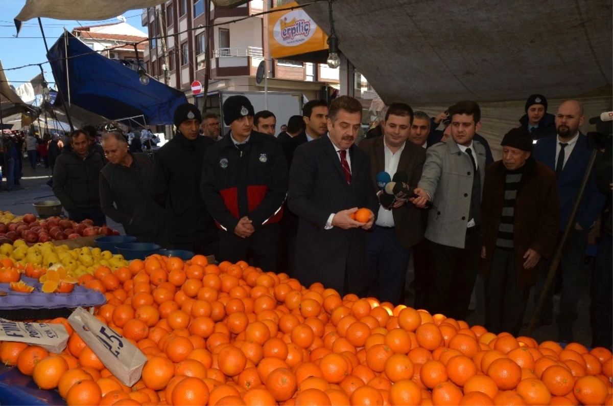 Başkan Hasan Tahsin Usta Mahalle Pazarını Denetledi