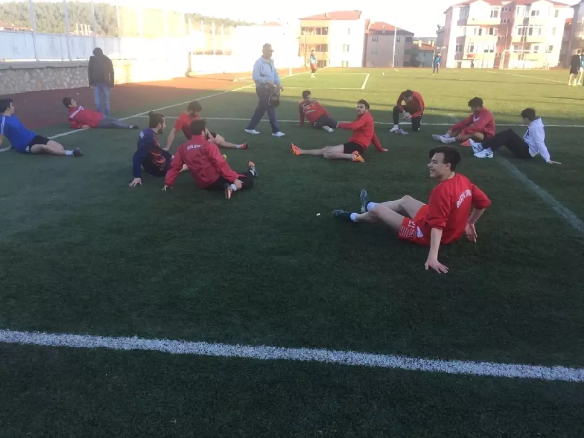 Bilecikspor, Zorlu Vezirhanspor Maçının Hazırlıklarını Tamamladı