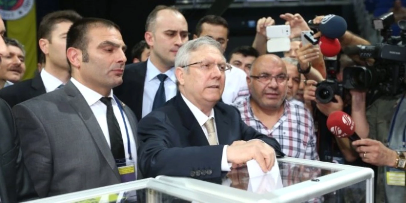 Fenerbahçe\'de Seçim Hareketliliği
