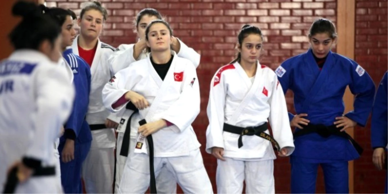 Genç Judocular Atina Yolcusu!